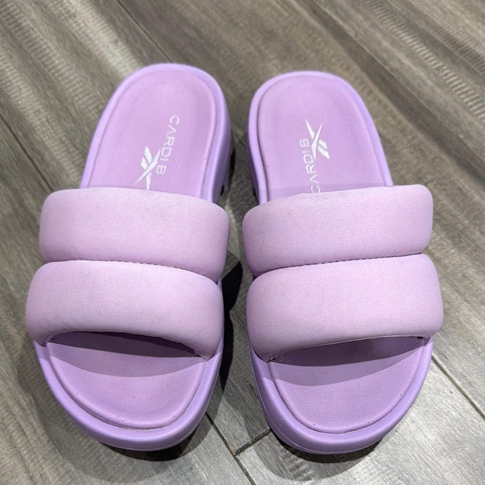 Reebok Purple Sandals with Cushioned Sole